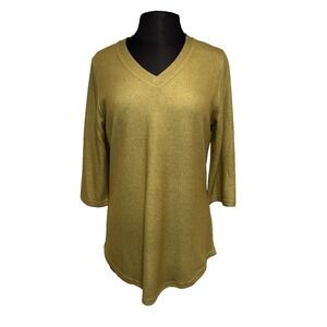 NWT Shana Apparel Olive V-Neck Tunic Top S Brushed Knit 3/4 Sleeve Soft Green